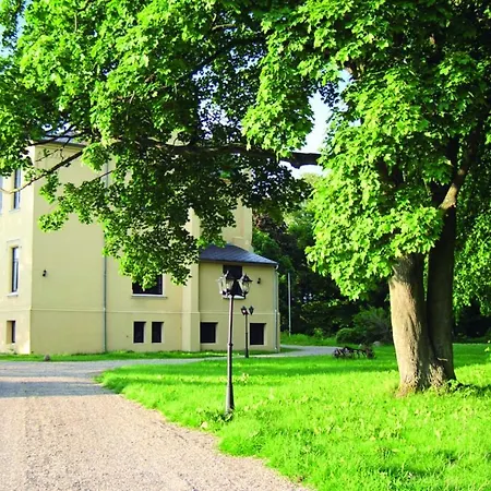 Отель Schloss Mit Pool 4*